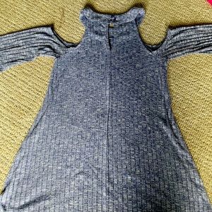 Gray/ blue shoulder less dress with sleeves